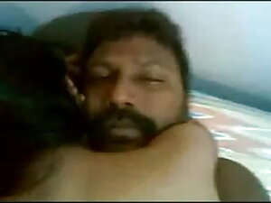 अच्छा परिपक्व हिंदी मूवी एचडी सेक्सी वीडियो अपने बेटे द्वारा गड़बड़ कर दिया